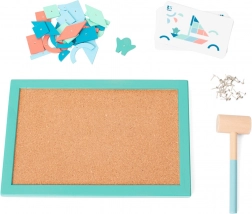 Hammerbank med hammer og små søm til børn