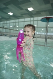 Lyserød vandlege Squiddy