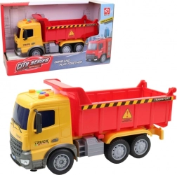 Lastbil på trækinerti med lys og lyd