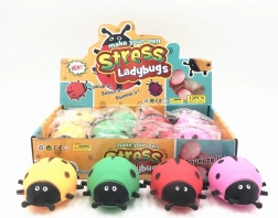 Sjov mariehøne i forskellige farver