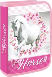 etageret penalhus hest