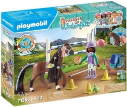 Playmobil Horses Waterfall: Zoe og Blaze med forhindringer 71355