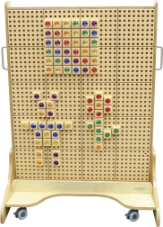 Fritstående træ-STEM-tavle MASTERKIDZ