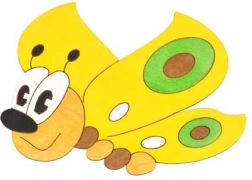 Mellemstor trædekoration sommerfugl gul