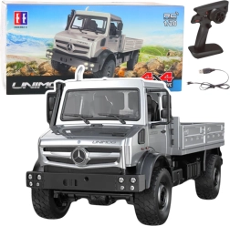 RC terrængående bil Mercedes-Benz Unimog 4x4 i skala 1:20