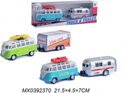 Minibus med påhængsvogn