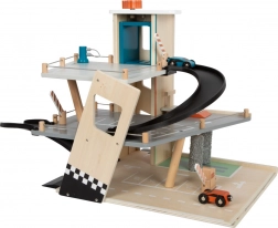 Small Foot træparkeringshus til racerbiler