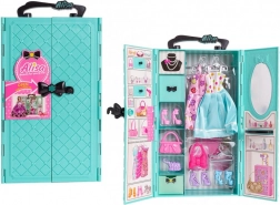 Blåt garderobeskab med tøj og accessories til dukker