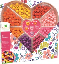 Træperler i hjerteformet opbevaringsæske