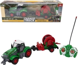 Fjernstyret traktor med vandingsslange