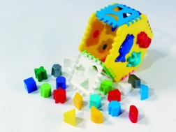 Indsætnings-hexagon Galaxis – pædagogisk legetøj til udvikling af finmotorik