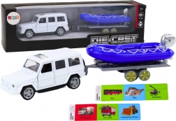 Terrængående bil med trailer og motorbåd