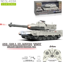 Fjernstyret hvid tank med skydning med gelkugler
