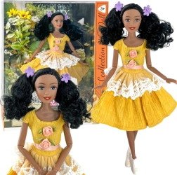 Woopie Royal dukke Emi 32 cm i moderigtigt outfit med smukt sort hår