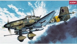 Model fly Ju-87G Stuka fra ACADEMY