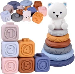 Bløde gummisensoriske klodser og stablepyramide med bamse
