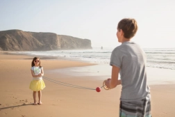 Hurtig kugle – sportspil for børn