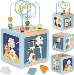 Træ aktivitetskube – rummet