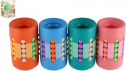 Farverig puslespilstårn og blyantholder