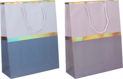 Gavepose, 25 × 32 × 10 cm, helår