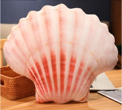 Plys pude i form af musling 50 x 40 cm