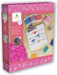 Smykkefremstilling – mini makramé-armbånd