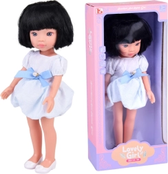 Lovely Girl dukke med kort sort hår i hvid‑blå kjole 33 cm