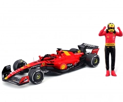 metalmodel bburago ferrari sf23 1:24 med kørerfigur