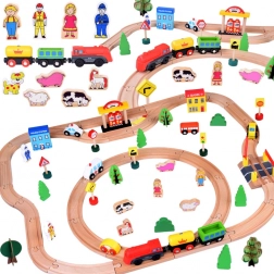 Træ togbane med lokomotiv og figurer