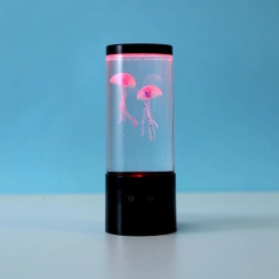 LED-lampe med svævende vandmænd