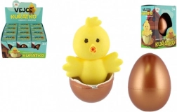 Kylling, der klækkes i et æg