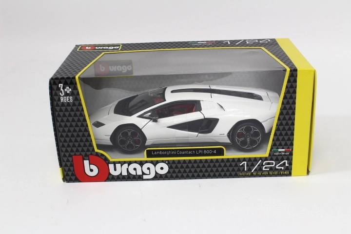 Bburago Lamborghini Countach LPI 800-4 hvid 1:24