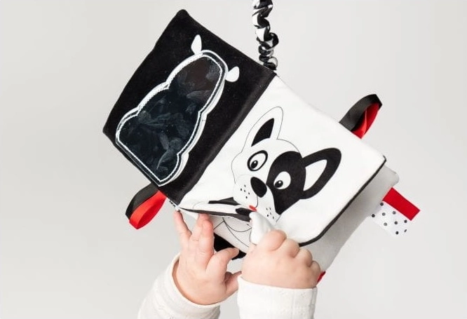 Sansebog Hvem er det? Hvad er det? til babyer fra Mom's Care