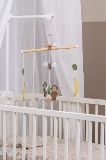 Nem ophængning og brug ved tremmeseng og puslebord