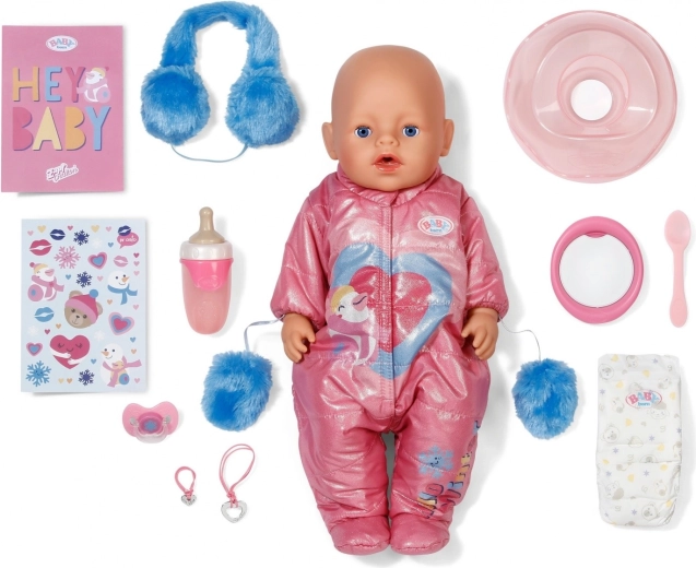 Rigt sæt af tilbehør til kreative scenarier