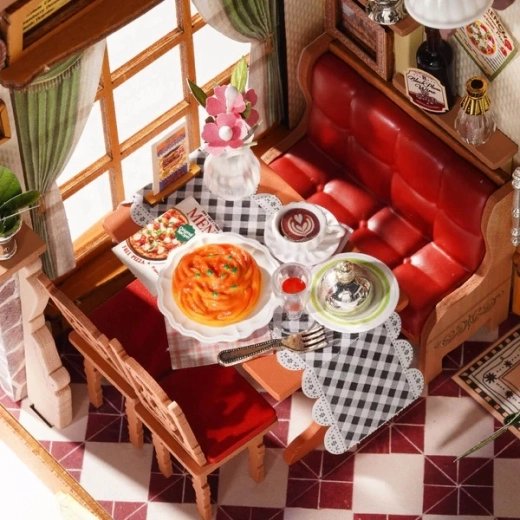 Detajleret mini-bistro som dekoration