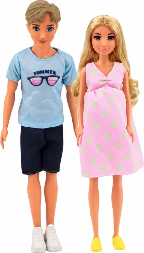 Detaljerede outfits og figurernes udseende