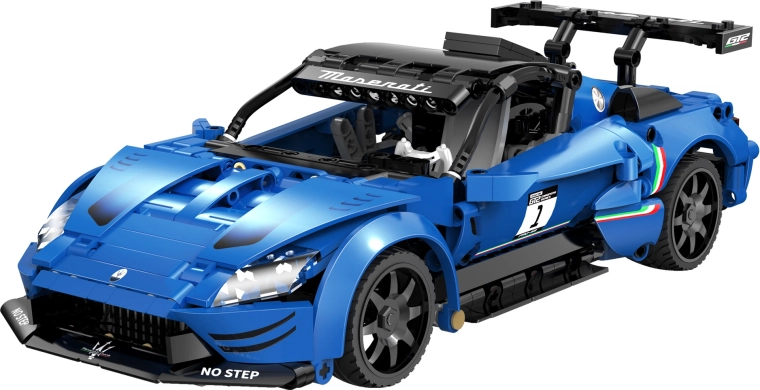 Realistisk MASERATI GT2-model i skala 1:14