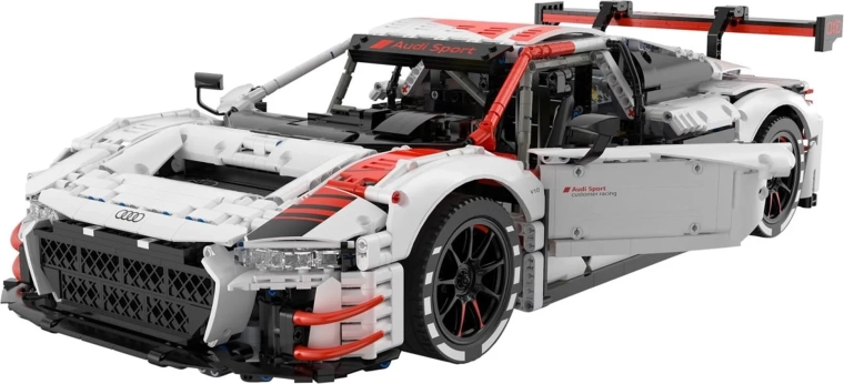 Detaljeret racermodel i skala 1:8