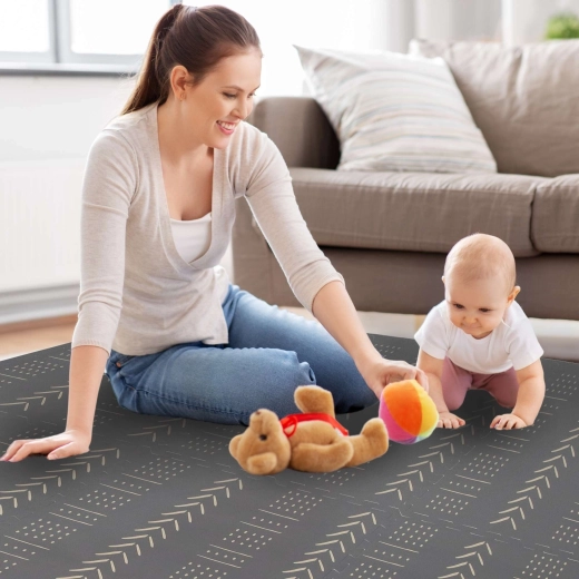 Holdbar, vaskbar og støjsvag overflade