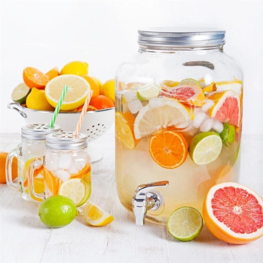 Bred åbning for nem påfyldning og rengøring