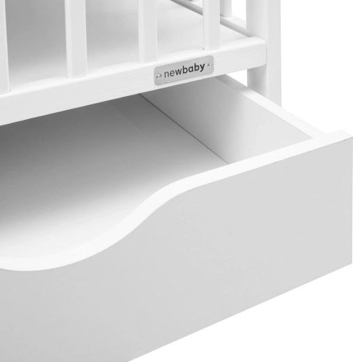 Praktisk skuffe med jævn udtræk