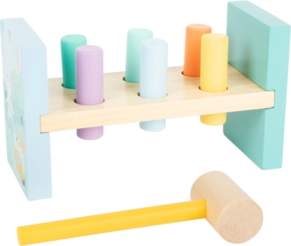 Hammerbræt i pastelfarver fra small foot
