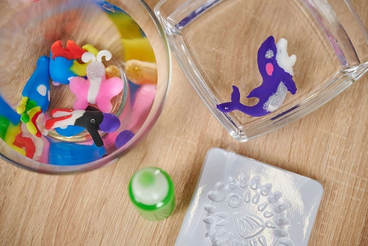 Tropiske motiver og vandmagi