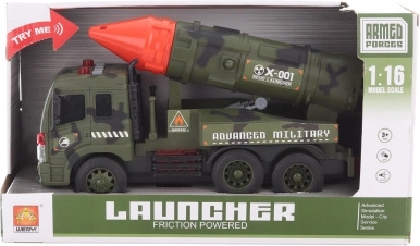 Militærbil med raket på batterier