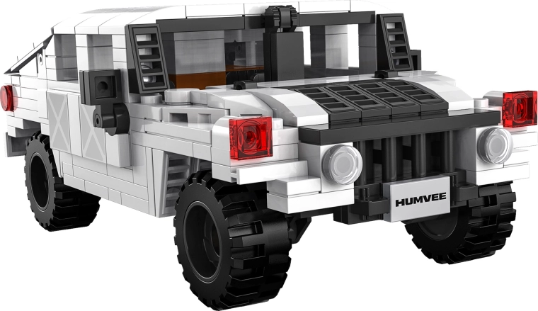 Realistisk model af en hvid Humvee