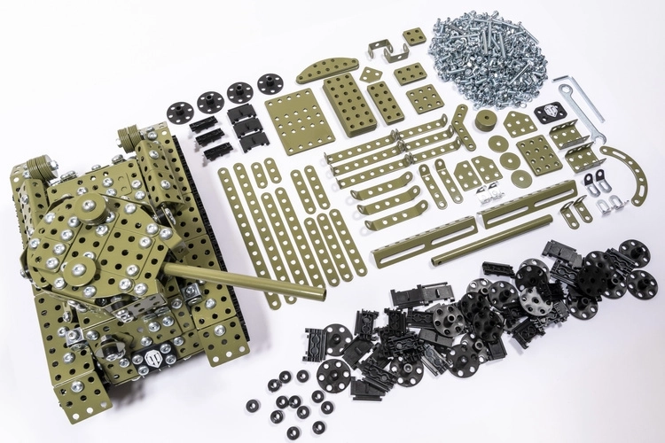 Detaljeret metalkonstruktion af mere end 1000 dele