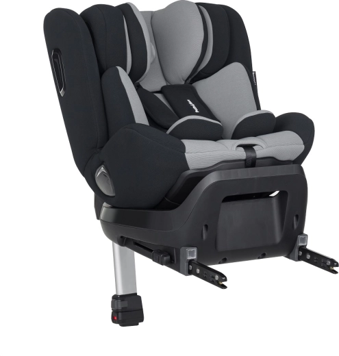 ISOFIX og støtteben for stabil installation