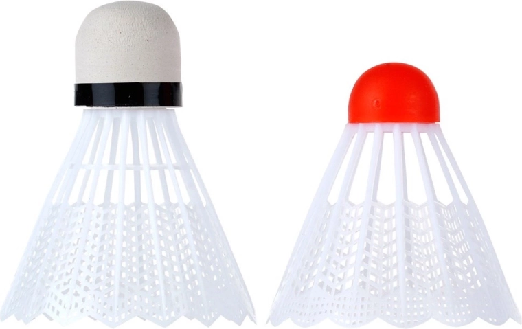 To typer bolde til forskellige spillestile