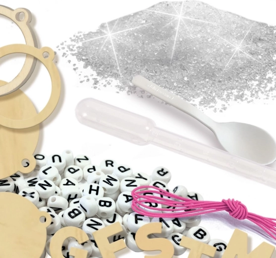 Glitrende detaljer for et markant look